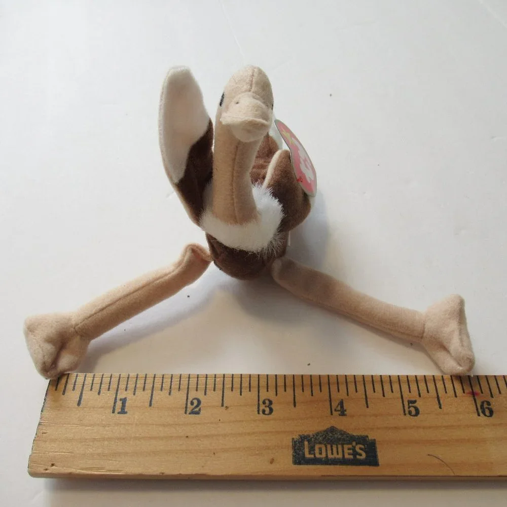 Stretchy the catnip teenie Ostrich